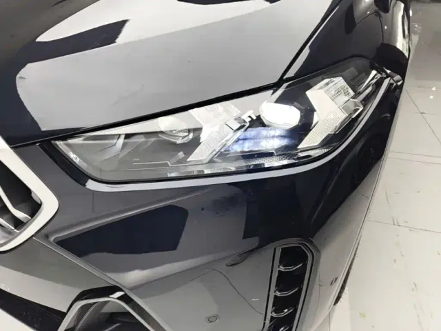 BMW X6 — Фото автомобиля 17