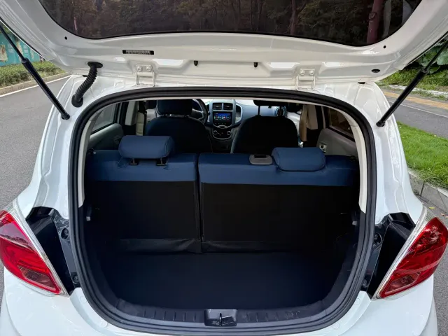 Changan Benben E-Star — Фото автомобиля 17