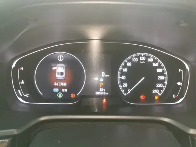 Honda Accord — Фото автомобиля 11