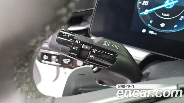 Kia Niro The All New Niro Signature — Фото автомобиля 15
