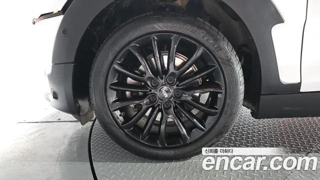 Mini Clubman — Фото автомобиля 4