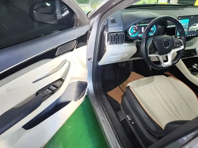 BYD Song PLUS — Фото автомобиля 15