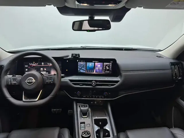 Nissan Terra — Фото автомобиля 9