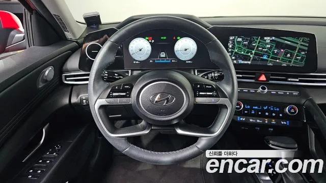 Hyundai AVANTE Avante (CN7) — Фото автомобиля 13