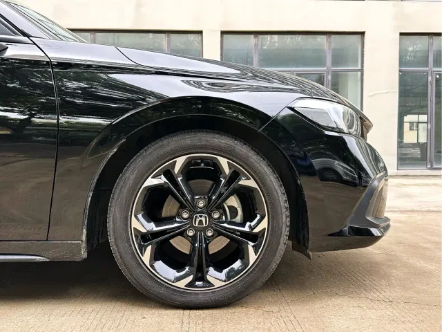Honda Civic — Фото автомобиля 11