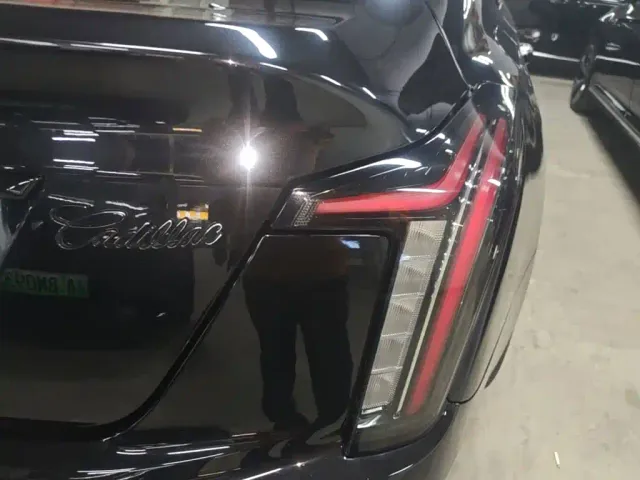 Cadillac CT5 — Фото автомобиля 7