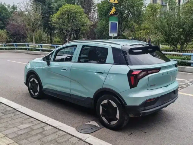 Geely Geometry E Firefly — Фото автомобиля 4