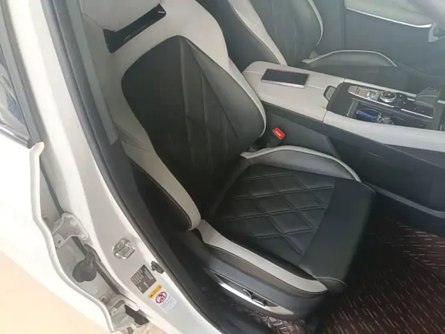 Changan CS75 Plus — Фото автомобиля 24