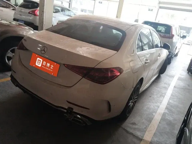 Mercedes-Benz C-Class — Фото автомобиля 2