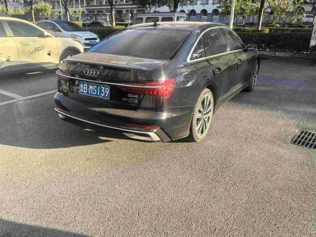 Audi A6L — Фото автомобиля 4