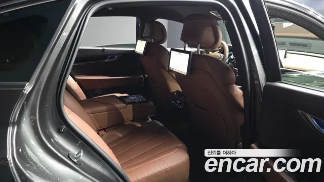 Genesis G80 Бензин 3.5 турбо AWD — Фото автомобиля 5