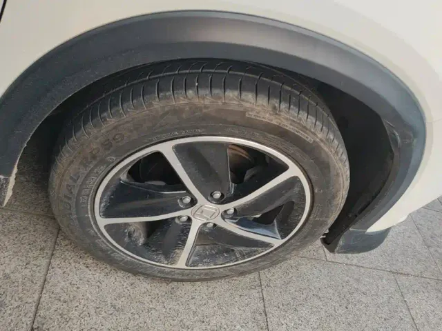Honda Vezel 2020 1.5L CVT Luxury — Фото автомобиля 6