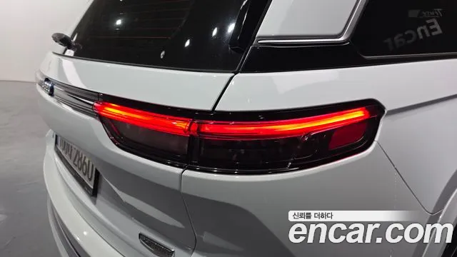 Jeep Cherokee — Фото автомобиля 22