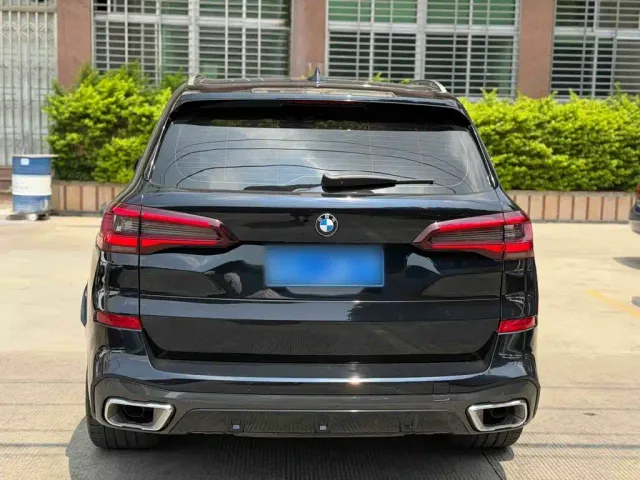 BMW X5 — Фото автомобиля 5