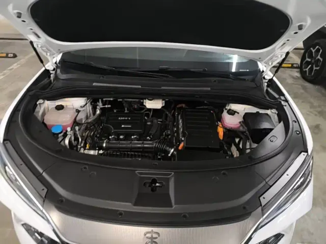 BYD Song L DM-i — Фото автомобиля 19