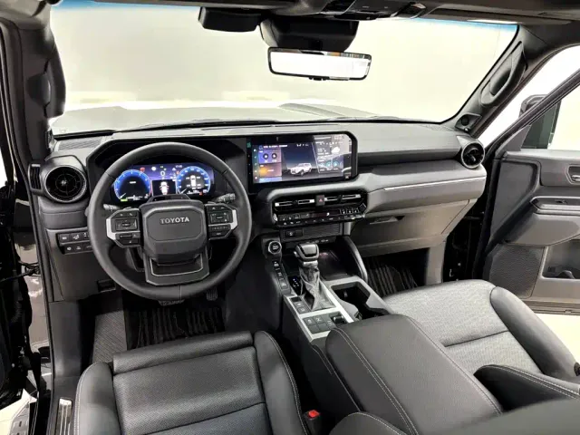 Toyota Prado — Фото автомобиля 13