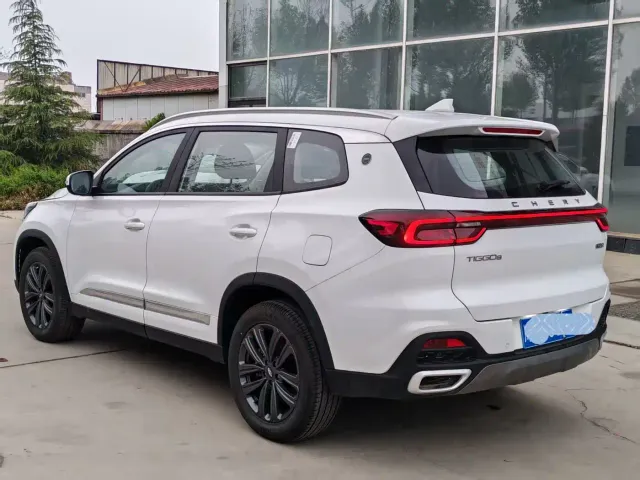 Chery Tiggo 8 — Фото автомобиля 4