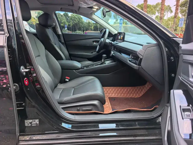 Honda Inspire — Фото автомобиля 9
