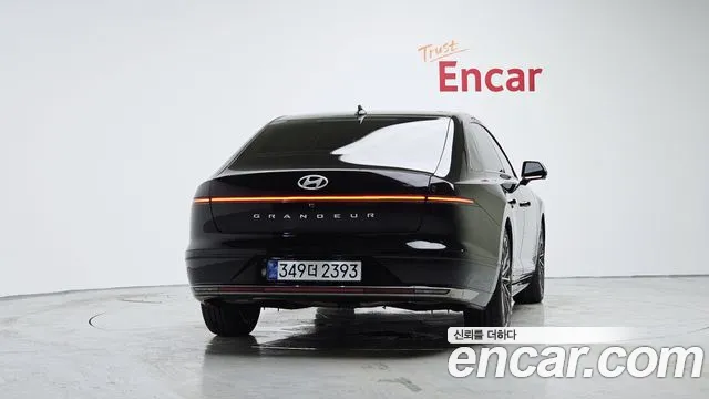 Hyundai Grandeur Grandeur (GN7) 3.5 Бензин 2WD — Фото автомобиля 4