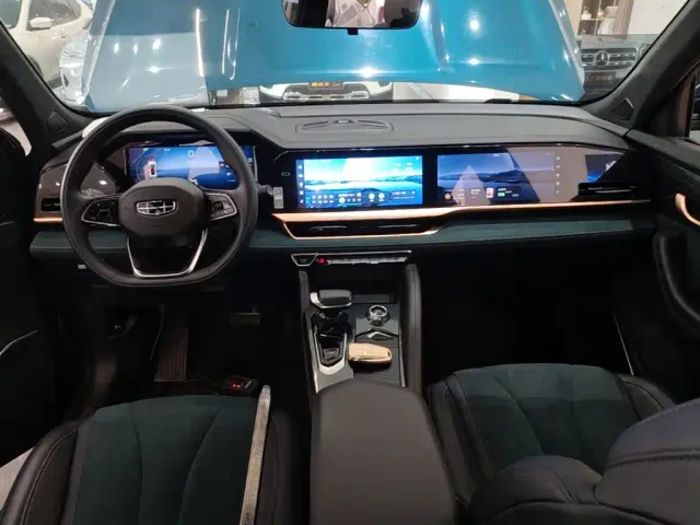Geely Xingyue L — Фото автомобиля 9