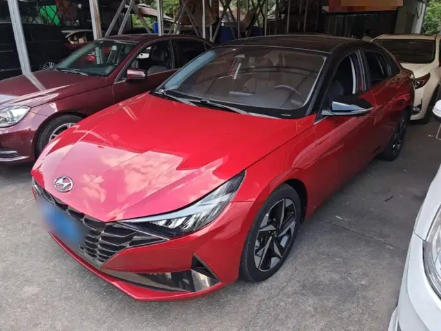 Фотография автомобиля — Hyundai Elantra