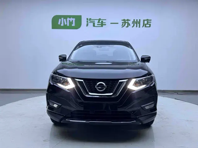 Nissan X-Trail — Фото автомобиля 2