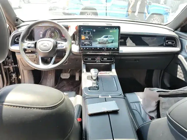 GAC Trumpchi GS8 — Фото автомобиля 9