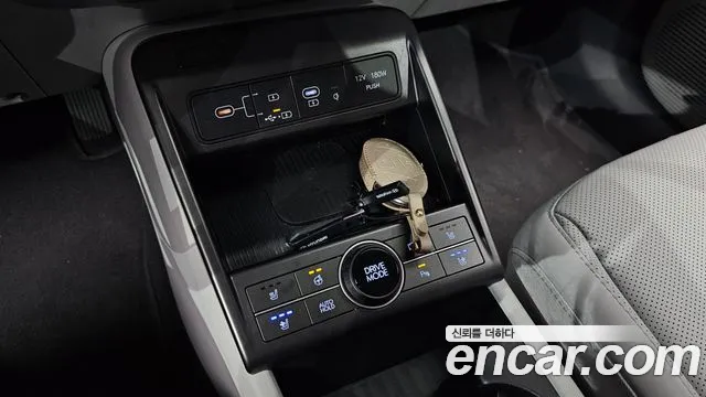 Hyundai Kona Kona (SX2) Бензин 1.6 турбо 2WD — Фото автомобиля 16