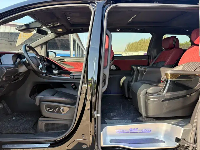 GAC Trumpchi M8 — Фото автомобиля 8