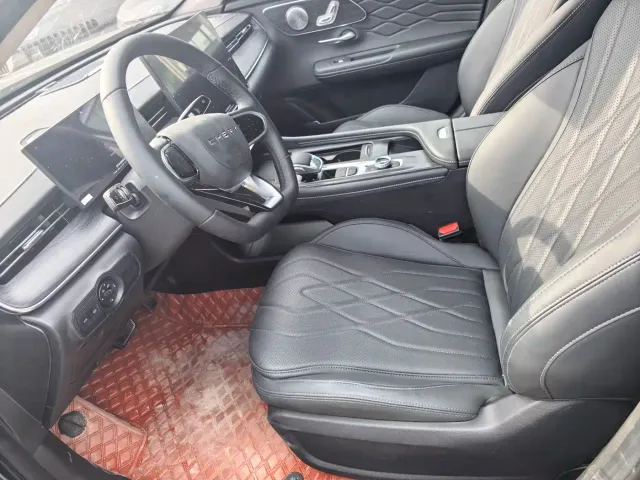 Chery Arrizo 8 PRO — Фото автомобиля 4