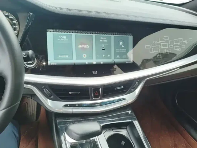 Geely Borui — Фото автомобиля 12
