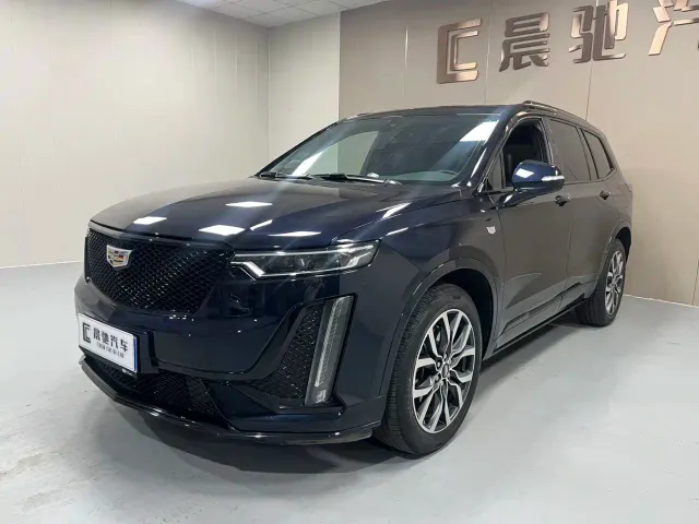 Фотография автомобиля — Cadillac XT6