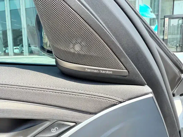 BMW 5 Series — Фото автомобиля 28