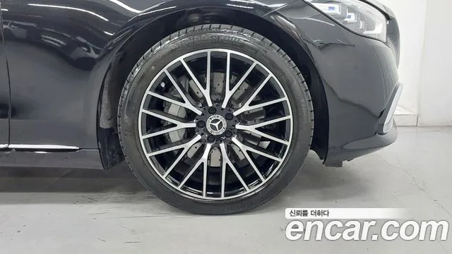 Mercedes-Benz S-Class — Фото автомобиля 5