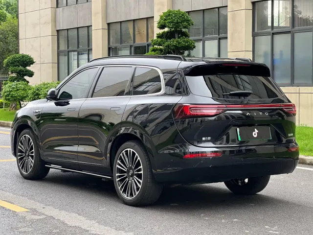 Aito M7 — Фото автомобиля 7