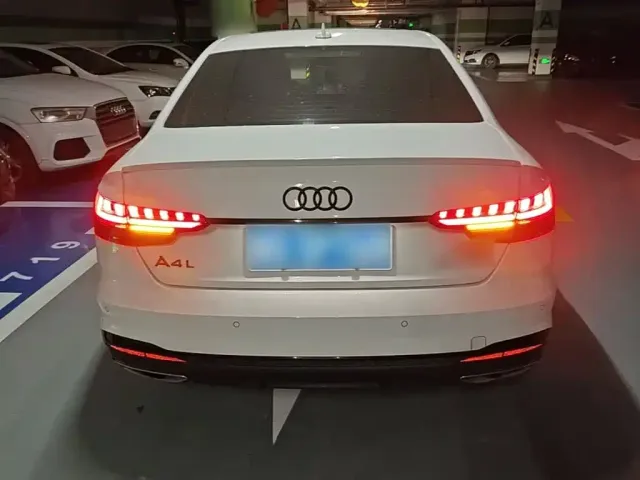 Audi Audi A4L 2024 40 TFSI Luxury Dynamic (Starry Night Edition) — Фото автомобиля 5