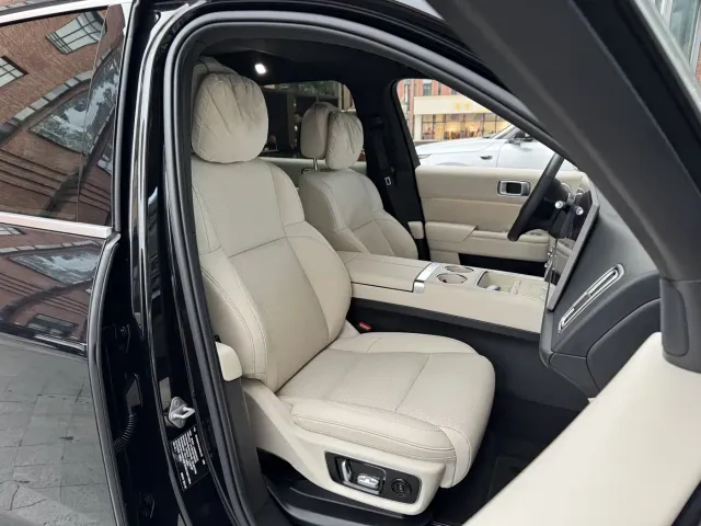 Li Auto L7 — Фото автомобиля 21