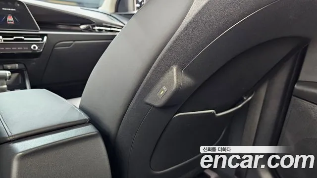 Kia Niro The All New Niro — Фото автомобиля 28