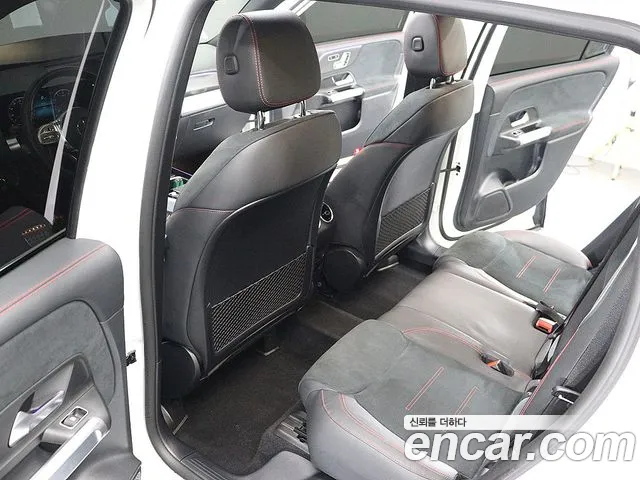 Mercedes-Benz GLB-Class X247 — Фото автомобиля 16