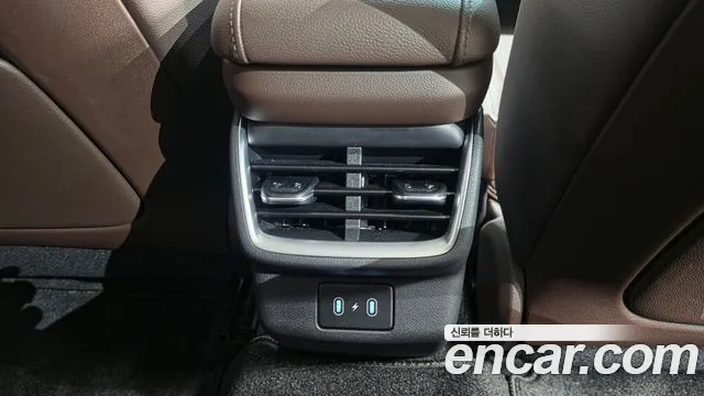 Hyundai Grandeur GN7 — Фото автомобиля 23