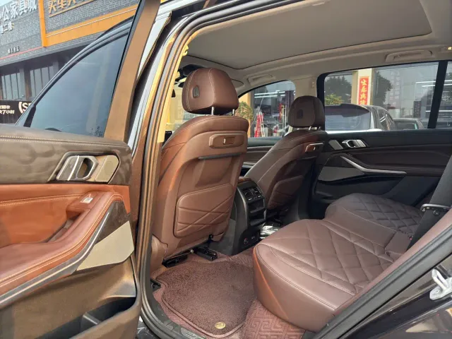 BMW X5 — Фото автомобиля 5