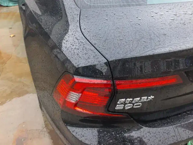 Volvo S90 — Фото автомобиля 4