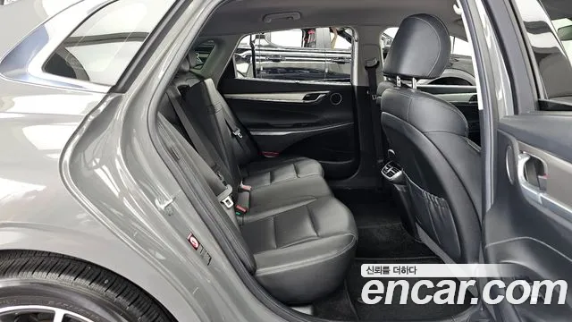 Hyundai Grandeur — Фото автомобиля 9