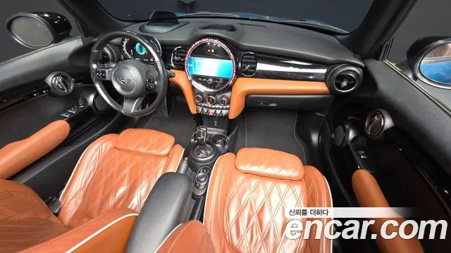 Mini Cooper Convertible — Фото автомобиля 7