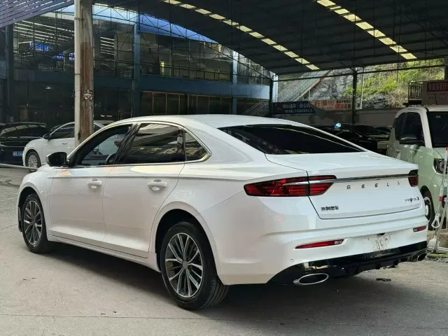 Geely Xingrui — Фото автомобиля 8