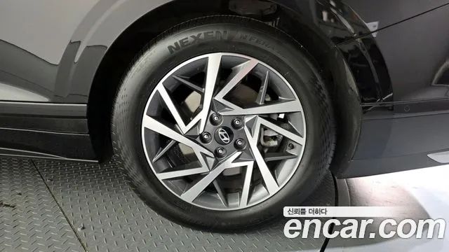 Hyundai Grandeur Grandeur (GN7) 3.5 Бензин 2WD — Фото автомобиля 21
