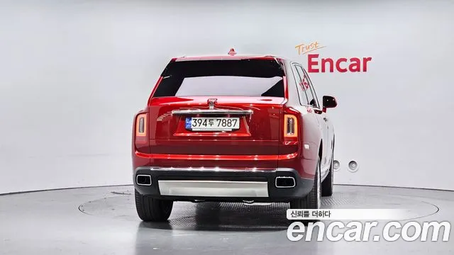 Rolls-Royce Cullinan — Фото автомобиля 4