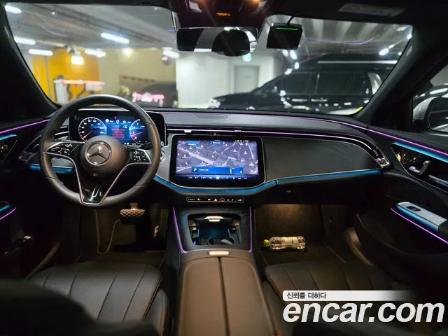 Mercedes-Benz E-Class — Фото автомобиля 6