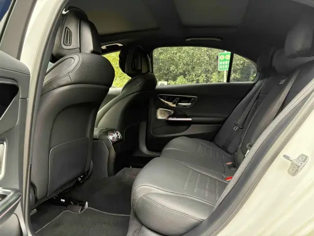 Mercedes-Benz C-Class — Фото автомобиля 5