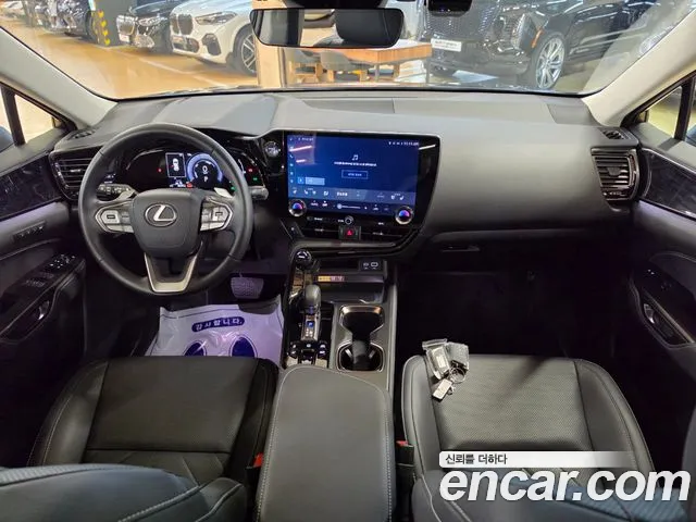 Lexus NX NX450h+ 2nd Gen — Фото автомобиля 10